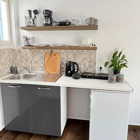 Apartment Fatolitis Masouri