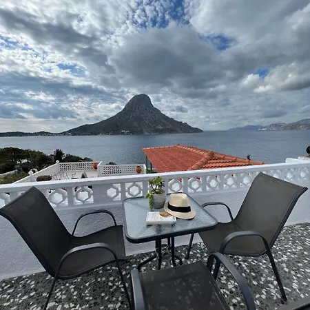 דירה Fatolitis מאסורי